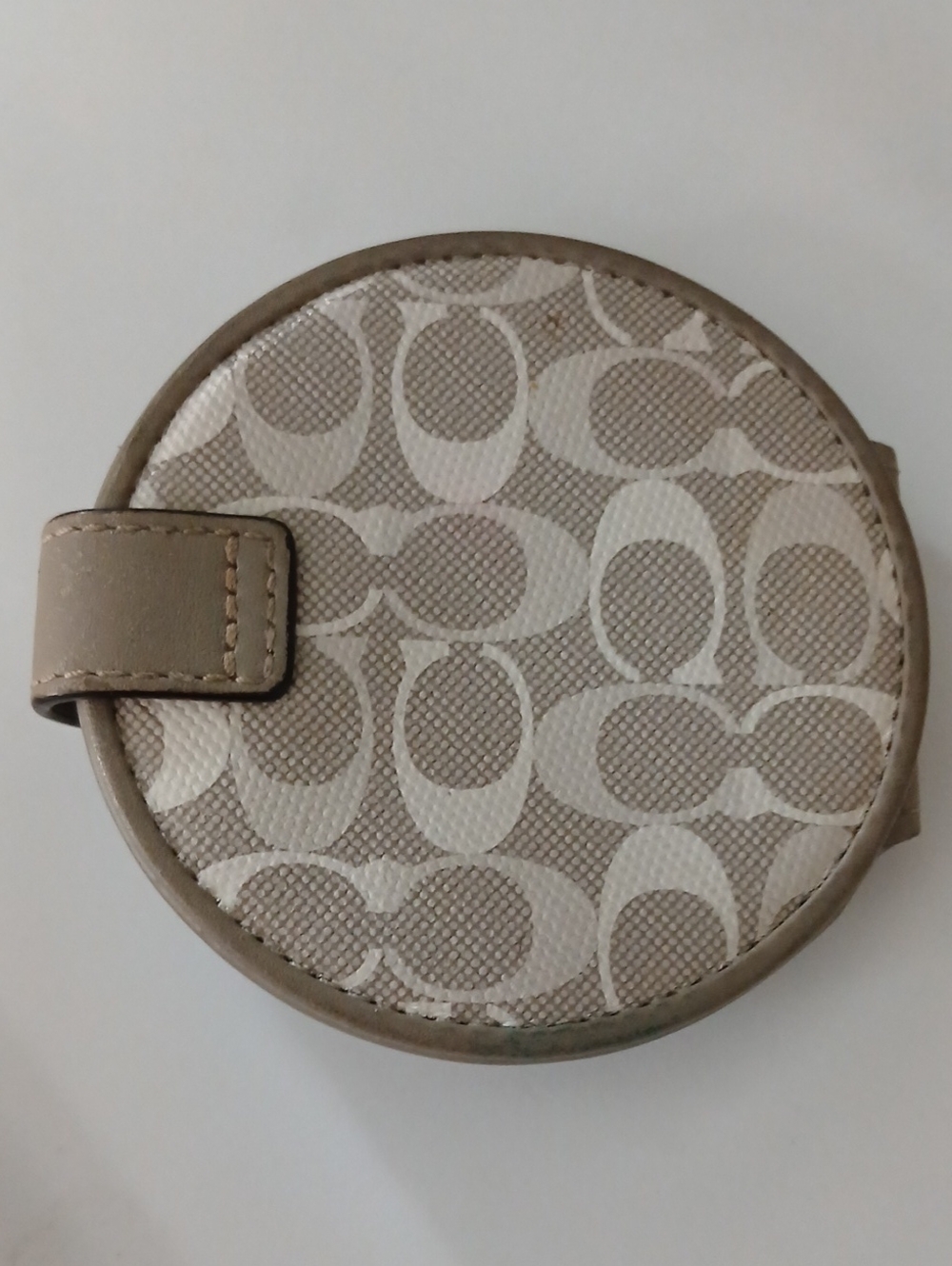 Coach Compact Mirror - Picture 4 of 8